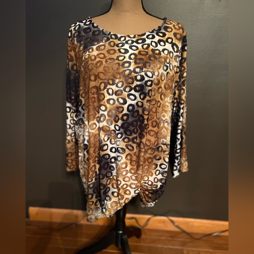 RUBY RD, BEAUTIFUL LADIES TOP WITH 3/4 SLEEVES, SIZE 2X